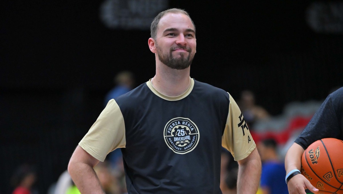Jordan Toledo, entrenador asistente de Fuerza Regia (Cortesía)