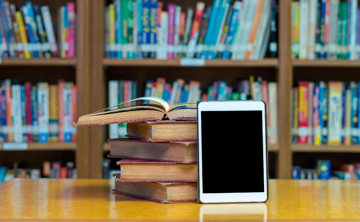“Hay lectores entrenados y lectores no entrenados. Y el sistema español hace tiempo que dejó de entrenarles”. (Shutterstock)