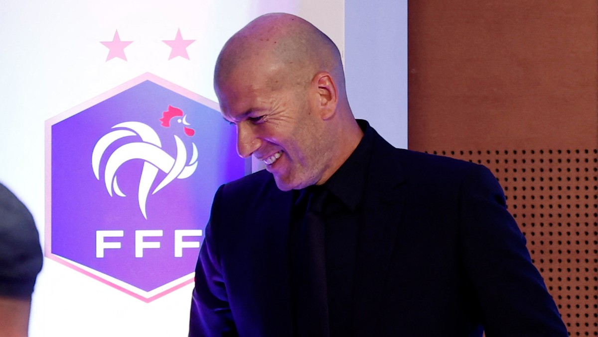 Zinedine Zidane presenta su primera lista como director técnico de la Selección de Francia (Reuters)
