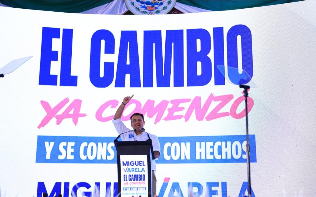 “El cambio ya comenzó y Zacatecas quiere más”, expresó Miguel Varela al cerrar su Segundo Informe. | Foto: Especial