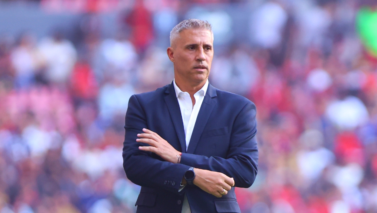 Hernán Crespo teme que lesión de Duk sea algo serio (Imago7)