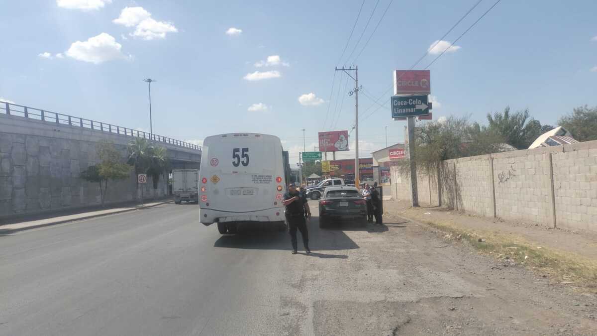 Joven es arrollada por motociclista en Gómez Palacio. | Foto: cortesía Vialidad de Gómez Palacio.