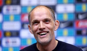 Thomas Tuchel reveló que aficionados ingleses le cuentan más sobre dónde vivieron el partido contra México que reclamos sobre decisiones tácticas en el Mundial.