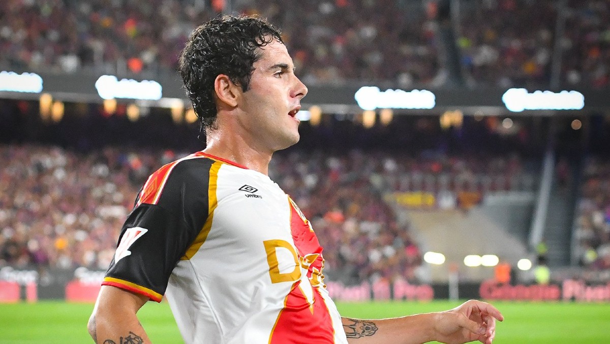 Sergio Camello supera histórica marca de Hugo Sánchez en España (X @RayoVallecano)