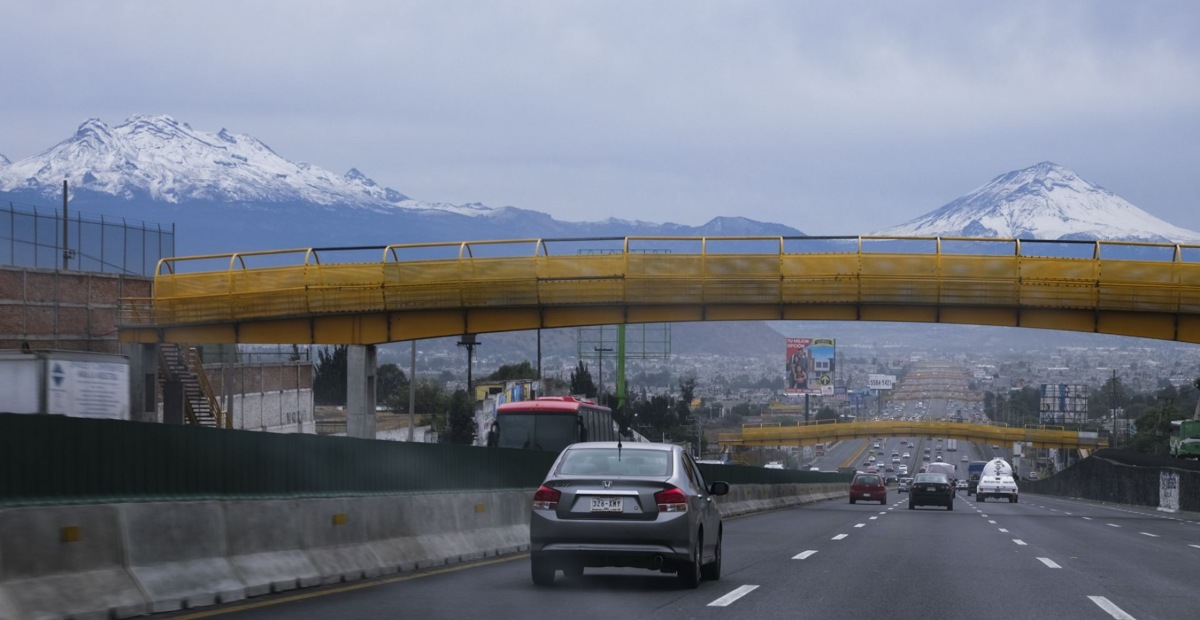 Además de accidentes, los asaltos y la extorsión representan un factor de inseguridad para quienes transitan la carretera México - Puebla | Cuartoscur