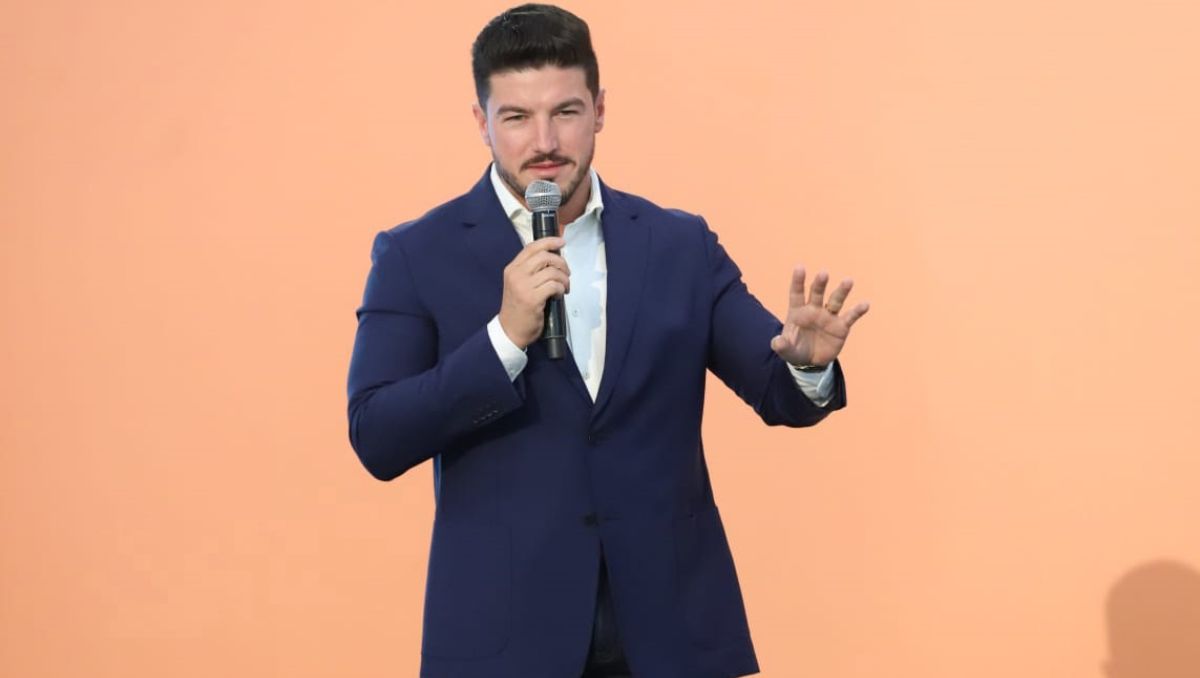 El gobernador Samuel García pidió a los ediles no mandar intermediarios ni jefes políticos para negociar | Luis Guerra