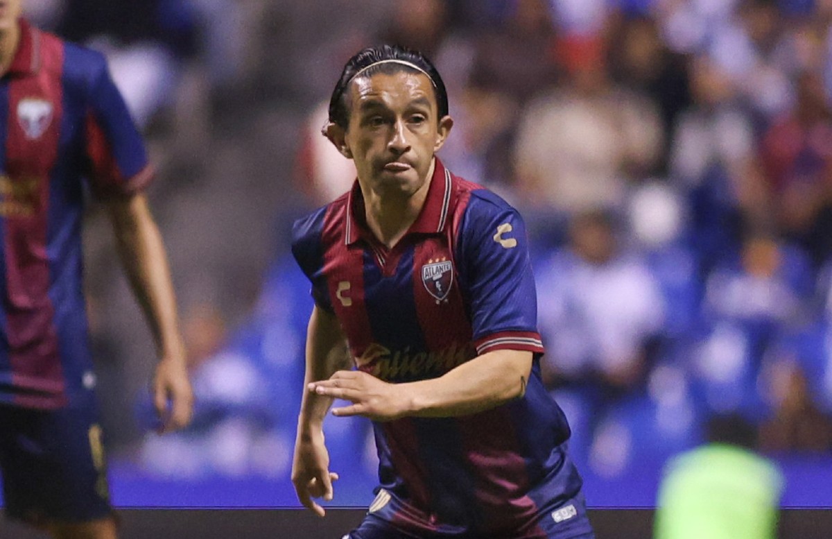 'Hobbit' Bermúdez, con Atlante en las buenas y en las malas (Imago7)