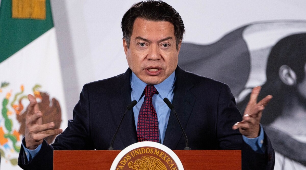 Mario Delgado habla sobre restricción de celulares. | Foto: Cuartoscuro