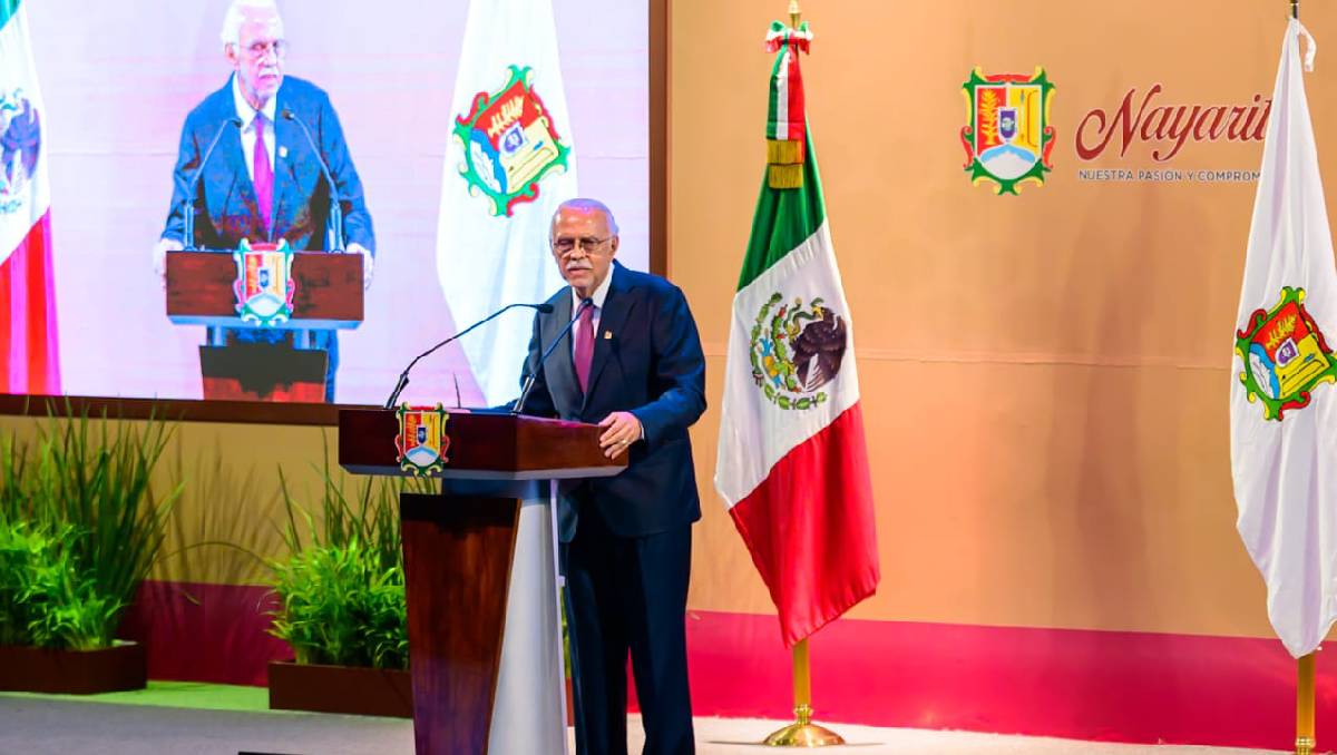Miguel Ángel Navarro Quintero continúa atendiendo pendientes en Nayarit. | Especial