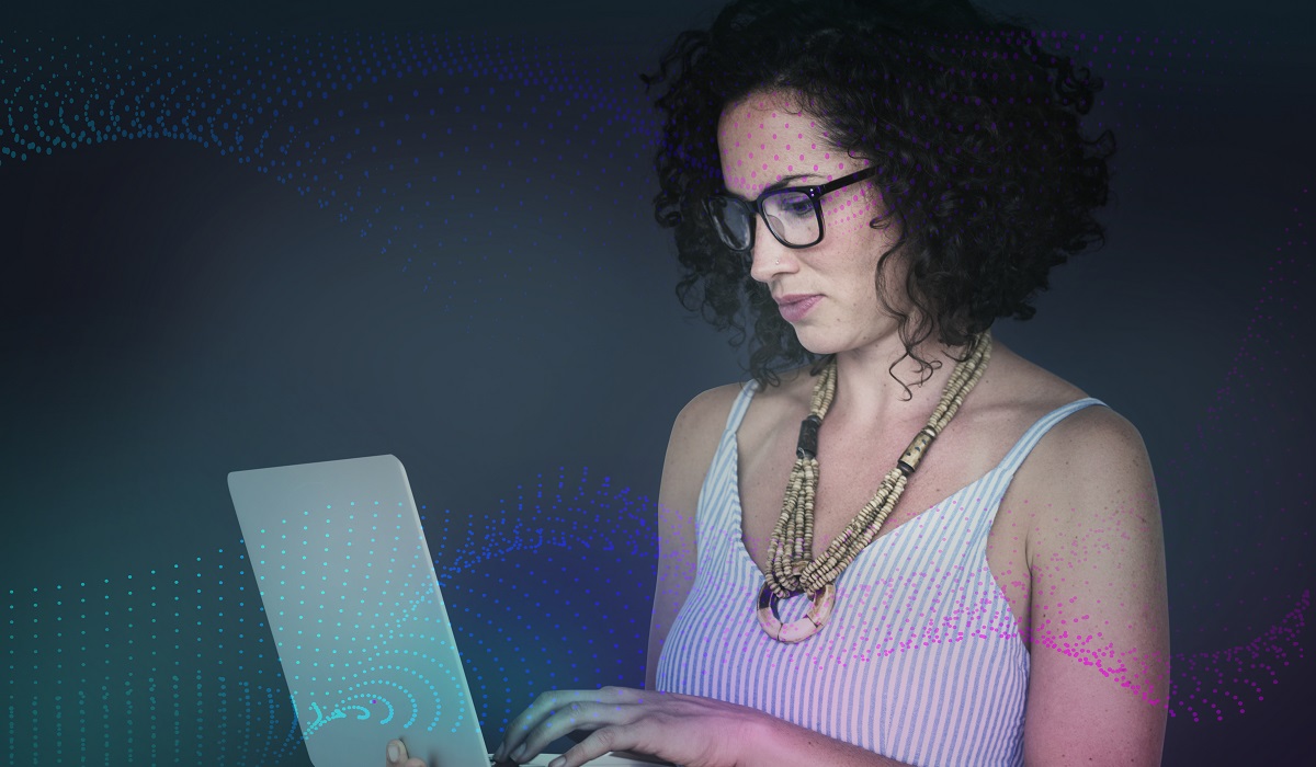 El premio busca reconocer la importante labor de las mujeres en el mundo de la tecnología. (fotografía de Magnific)
