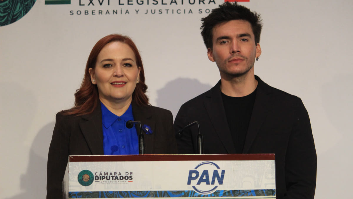 La diputada Annia Gómez y Alex Moreno. (Foto: Baruc Mayen)