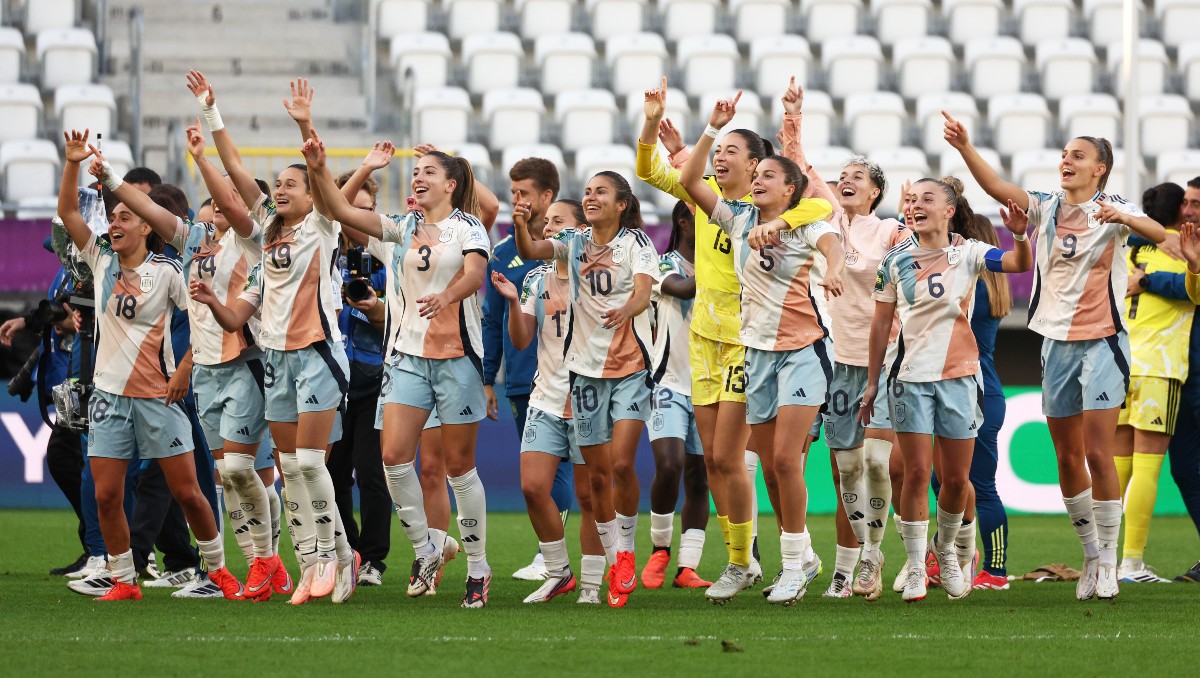 España clasifica a la Final del Mundial Femenil Sub 20 (AP)