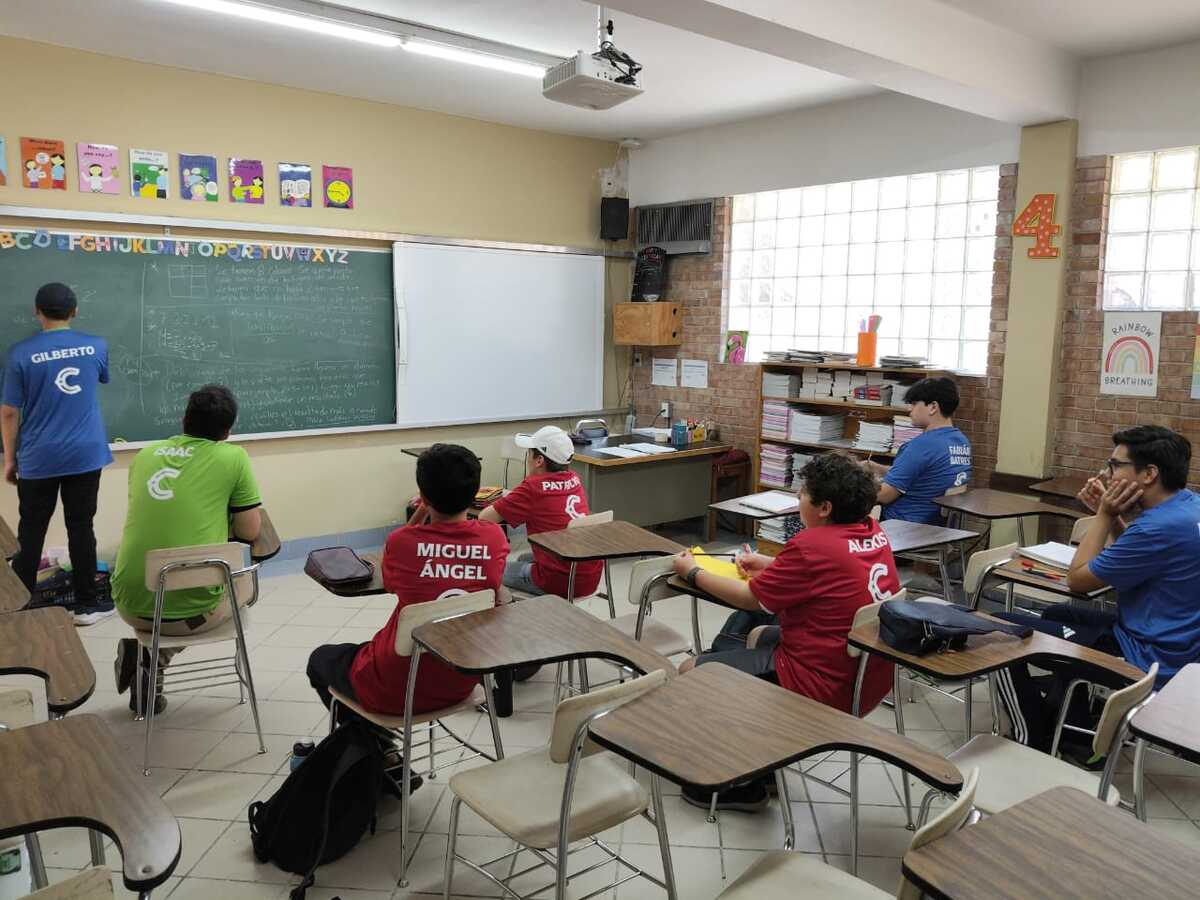 Nueve estudiantes representarán a Coahuila en Concurso Nacional de Matemáticas CNEBOMM 2026. (Cortesía Delegación Coahuila)