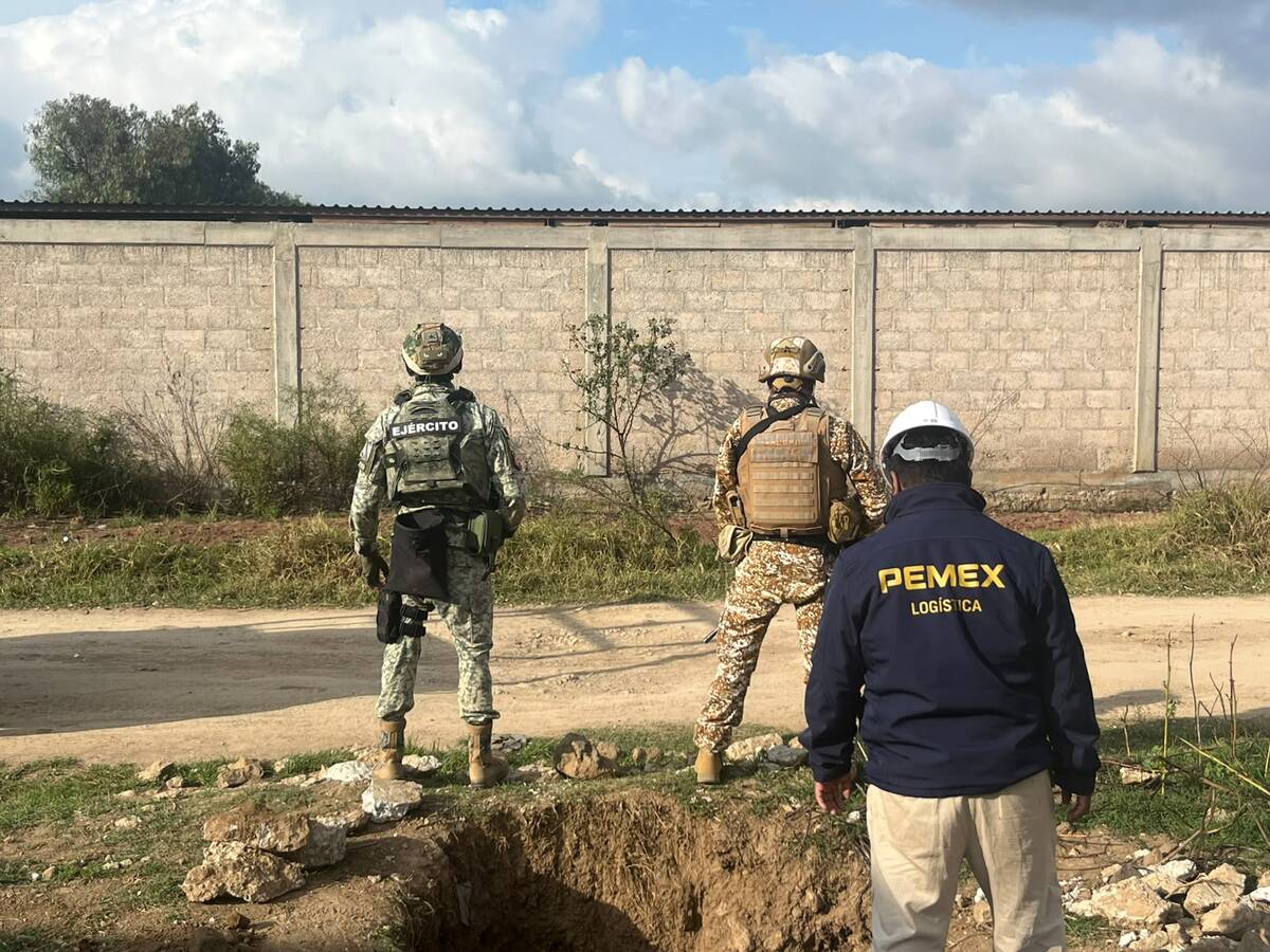 Pemex y autoridades estatales descubren dos túneles y tres tomas clandestinas en Hidalgo. (Especial)