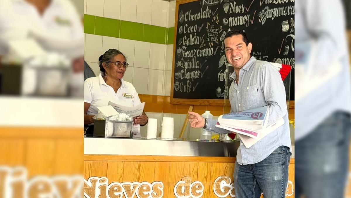 Recorrido de Mauro Lomelí por distintas zonas de Zapopan. (Cortesía)
