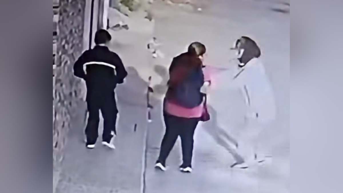 Los agresores robaron a la familia que caminaban sola por las calles de Zumpango. | Foto: RRSS