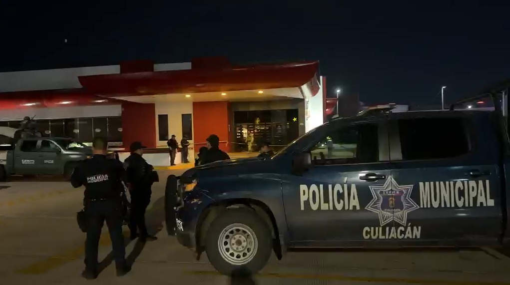 El ataque se registró en el interior de un restaurante ubicado en el Desarrollo Urbano Tres Ríos. | Foto: Manuel Aceves