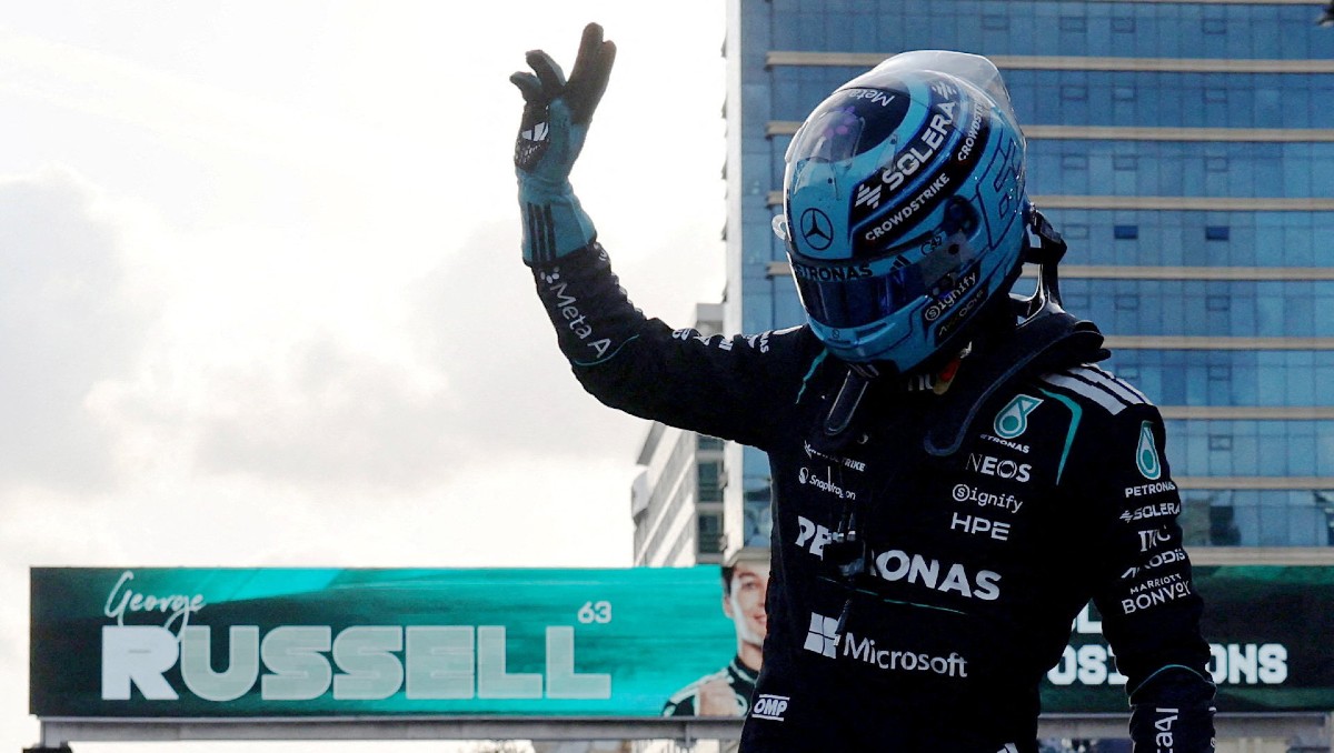 Russell aprovecha choque de Antonelli y firma la pole en GP de Azerbaiyán (Reuters)