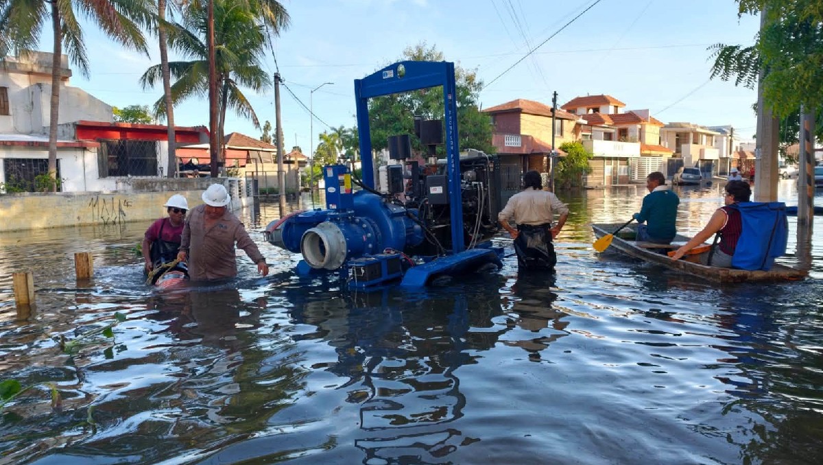 Instalan bombas para retirar agua acumulada en Ciudad Madero