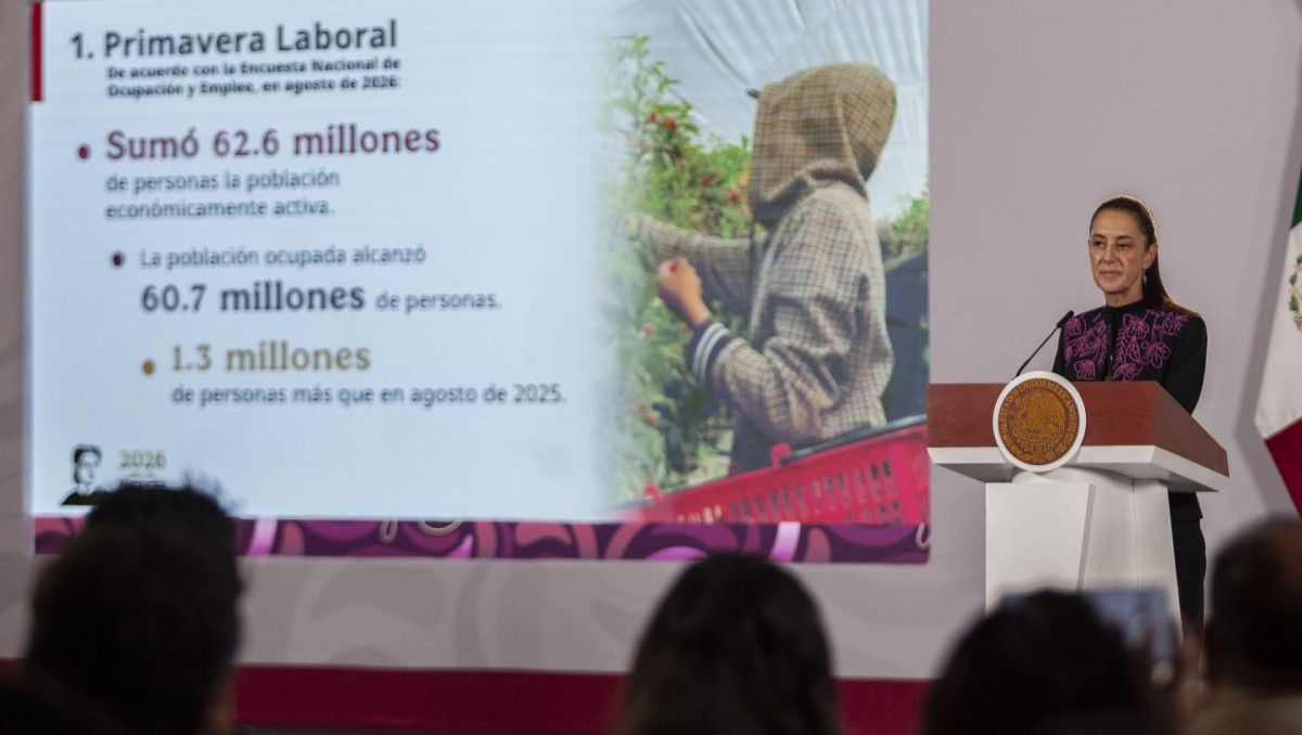 Claudia Sheinbaum Pardo, presidenta de México, durante la conferencia matutina de prensa en Palacio Nacional. | Foto: Cuartoscuro