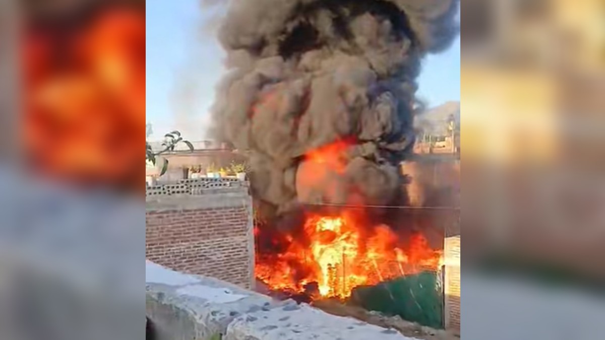 Las maniobras de los cuerpos de rescate se prolongaron debido a la intensidad del incendio. | Redes sociales.