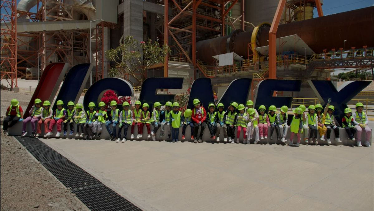 Las actividades estuvieron dirigidas a hijas e hijos de colaboradores de Planta Puebla, así como a menores de comunidades cercanas. Cortesía
