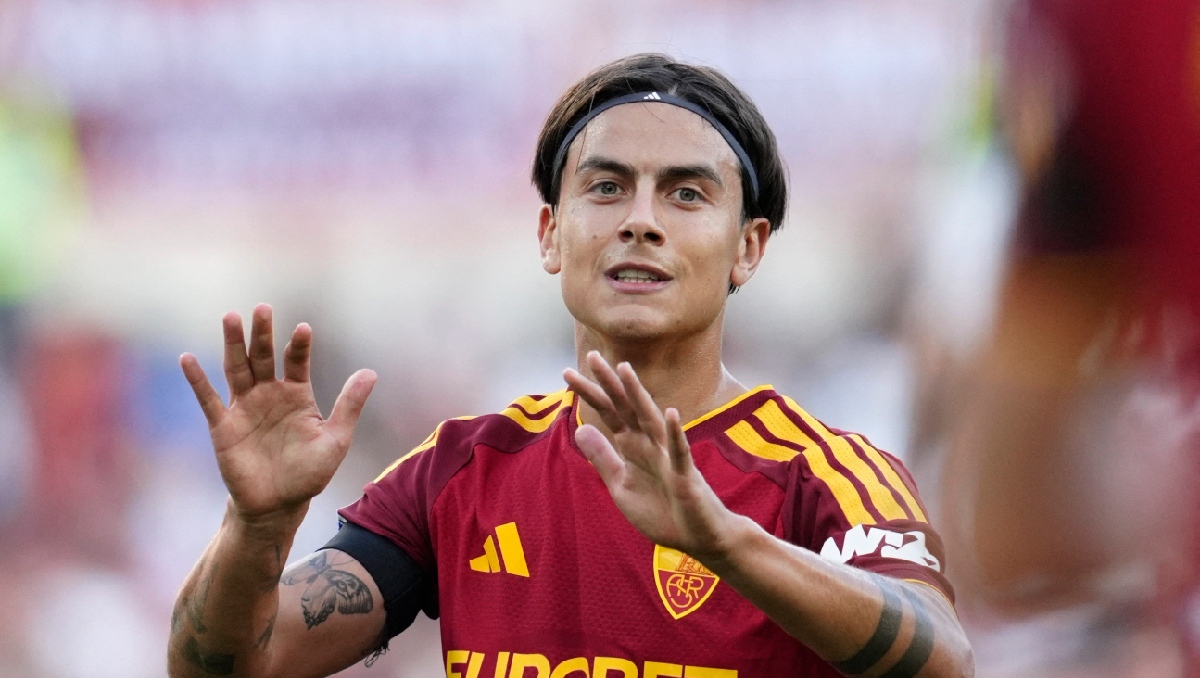 AS Roma no permite que Dybala y Nahuel Molina asistan a la despedida de Messi con Argentina (Reuters)