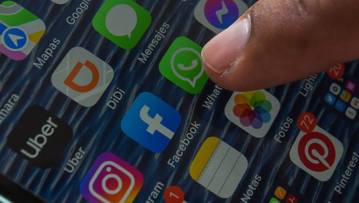Comisiones del Congreso mexiquense analizan una iniciativa para regular el uso de dispositivos electrónicos entre menores. | Foto: Cuartoscuro