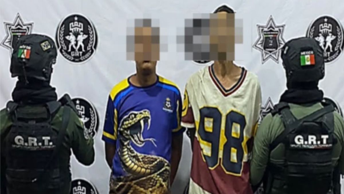 Fueron detenidos Manuel Oswaldo “N", de 45 años, y Eduardo “N", de 34 años. | Foto: Cortesía Seguridad Pública