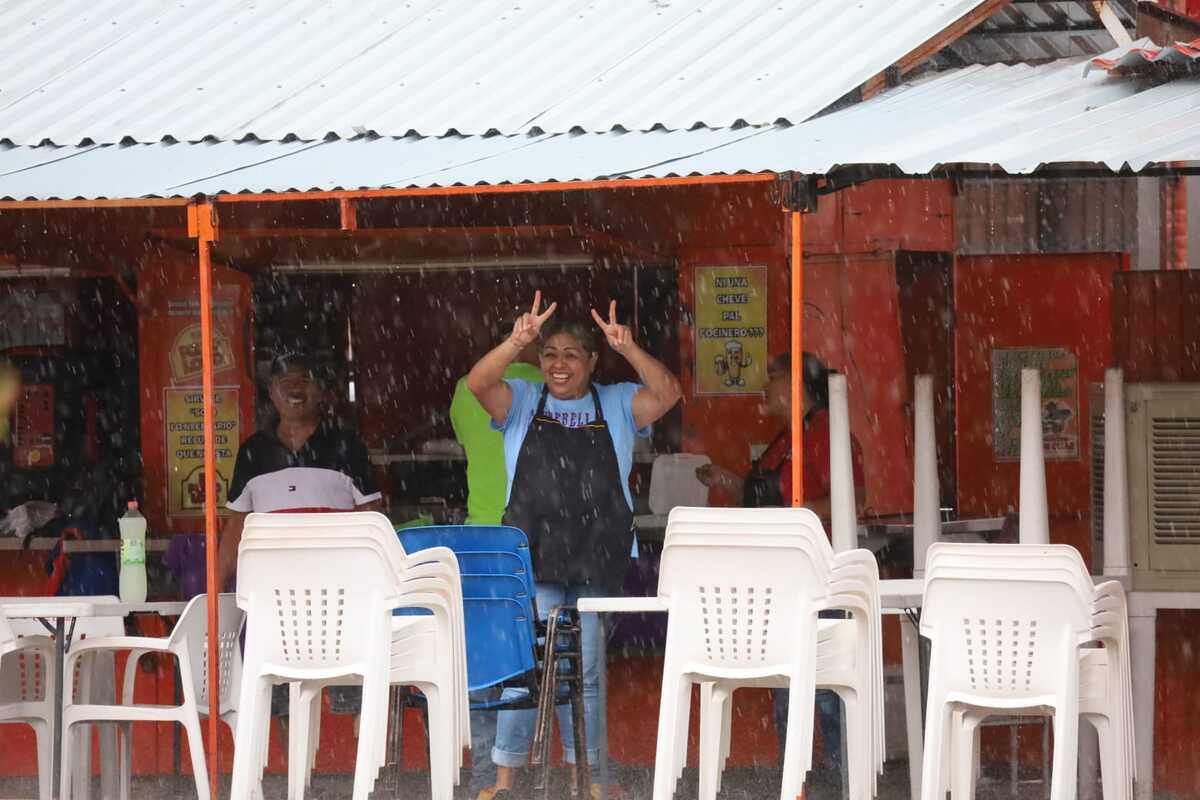 Lluvia azotó a la Comarca Lagunera. | Foto: Verónica Rivera