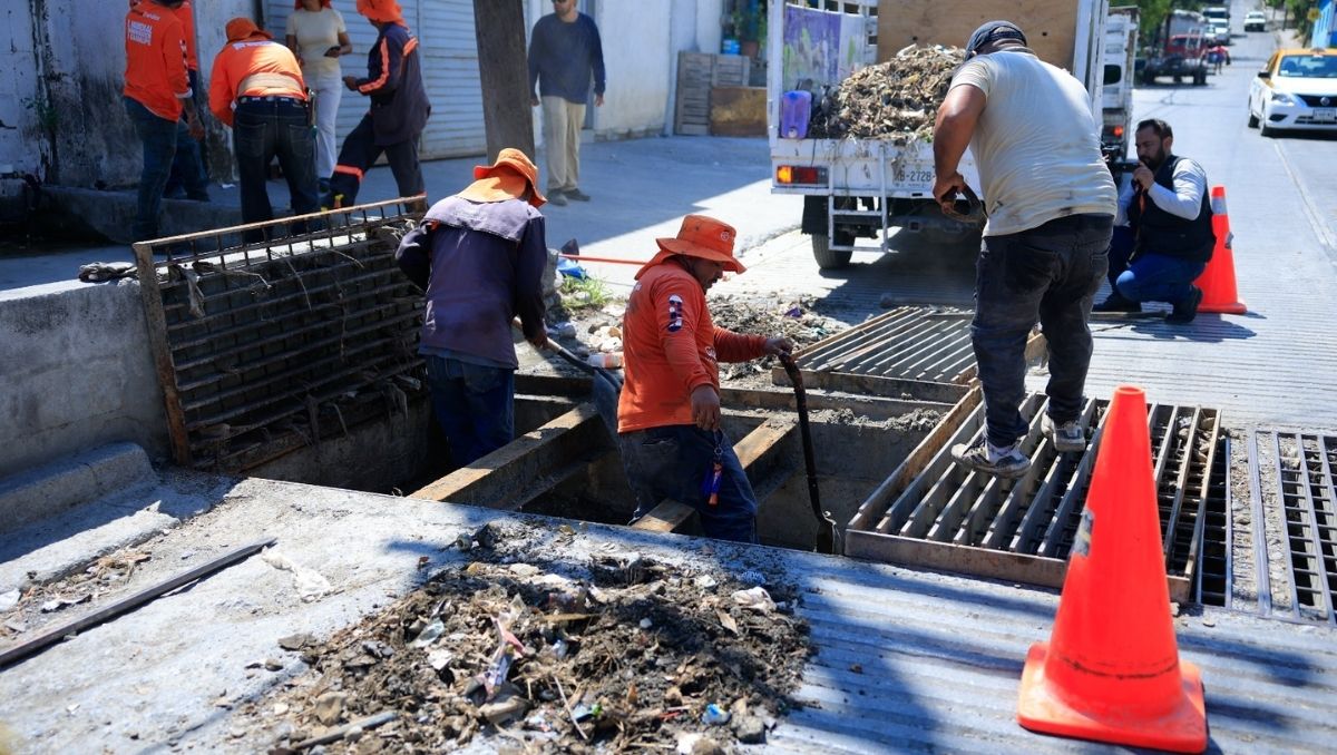 Ambos municipios mantendrán cuadrillas trabajando durante las precipitaciones. Foto: Especial
