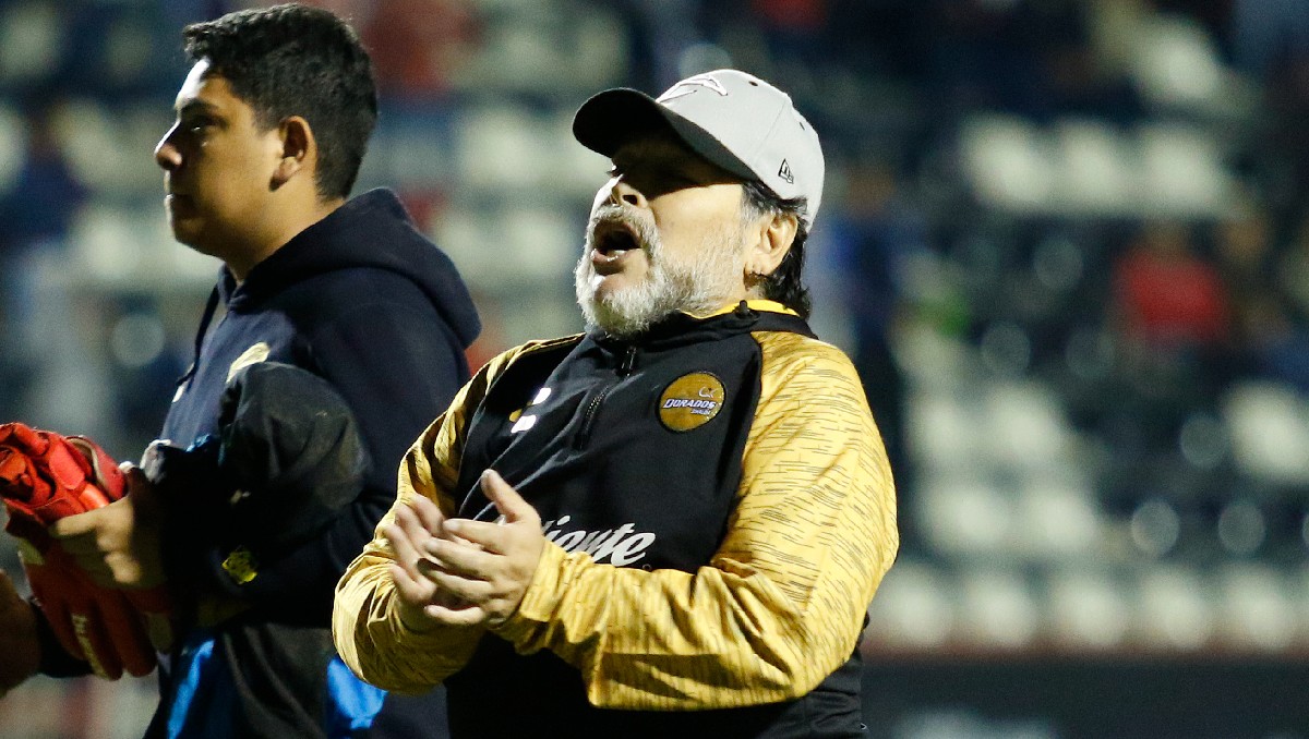 Neurocirujano de Maradona se defiende en juicio y responde a acusaciones (Imago7)