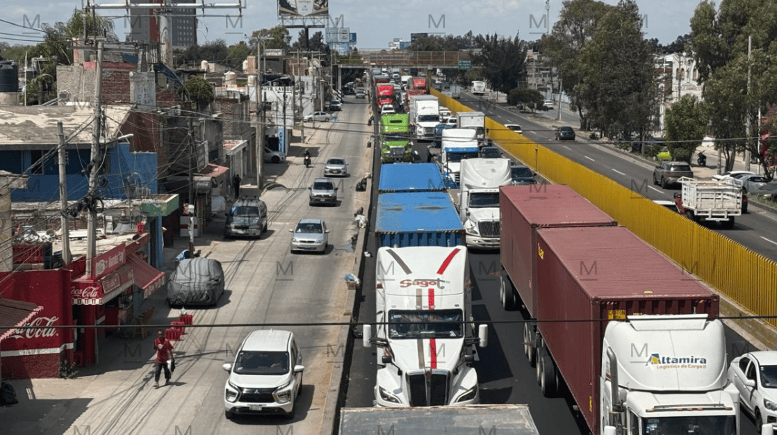 Afectados han llegado a esperar en el tráfico hasta una hora o más. | Juan Carlos Romero
