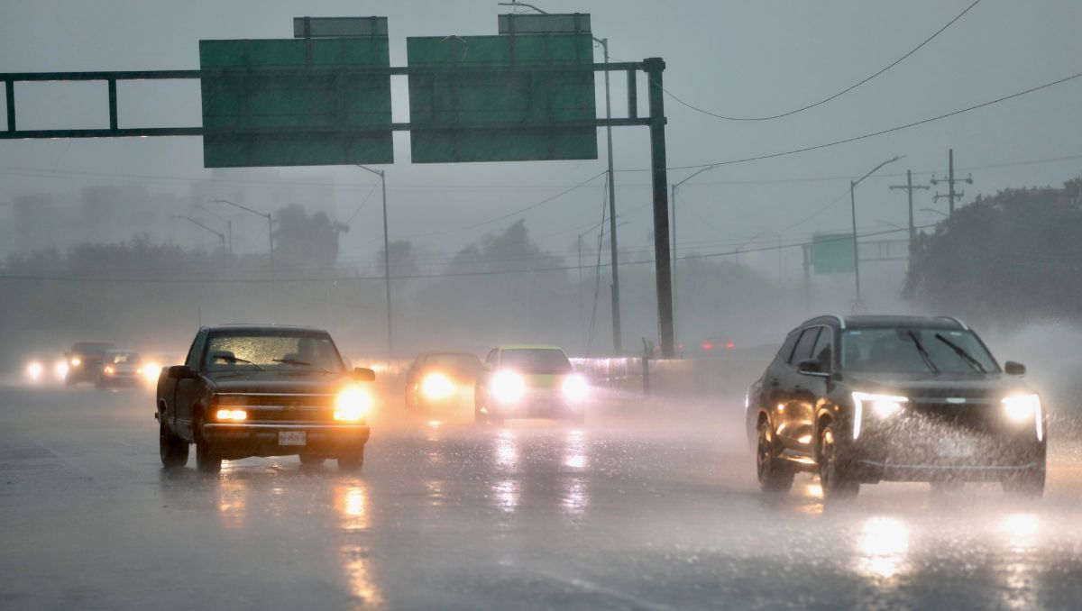 Lluvias en Nuevo León. Roberto Alanís