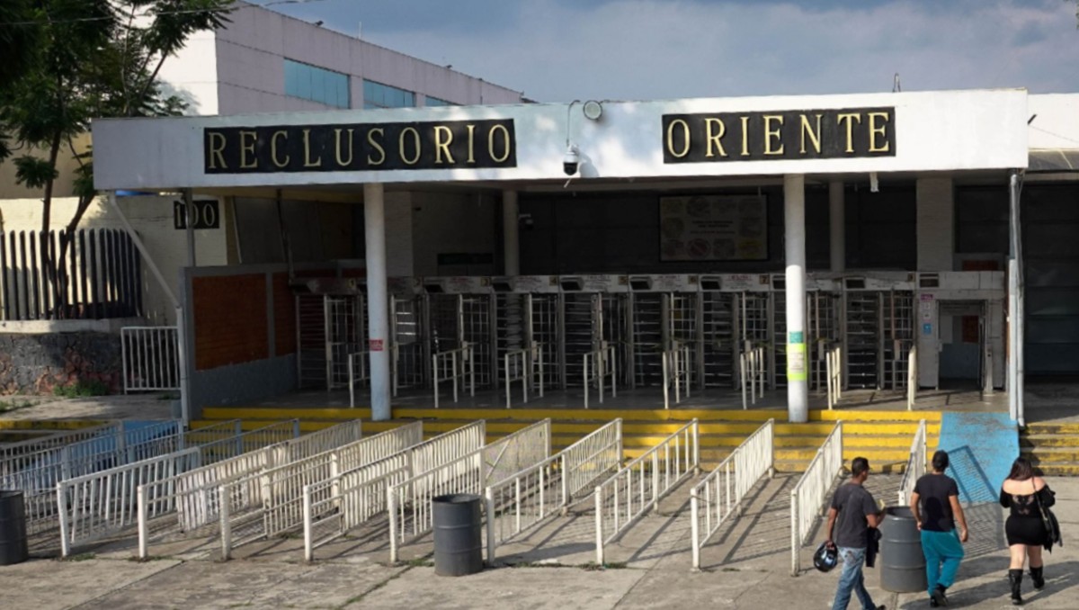 Una mujer murió durante una visita al reclusorio Oriente. | Foto: Cuartoscuro