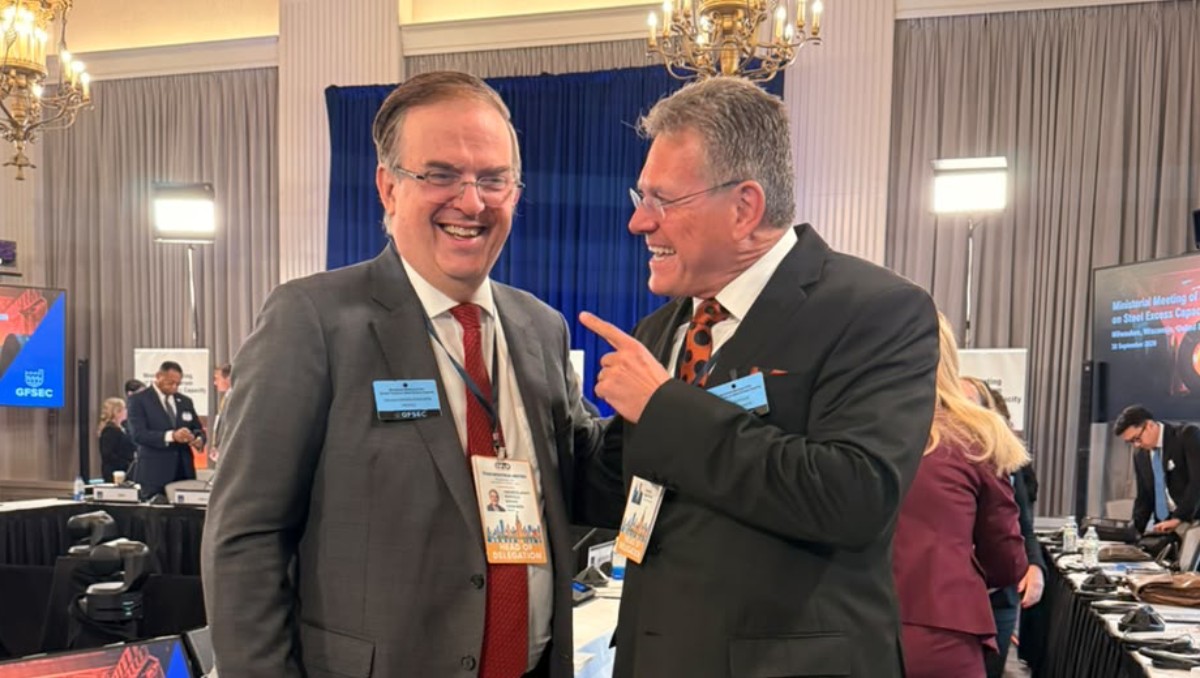 La presencia de Marcelo Ebrard sucede mientras la relación comercial con Estados Unidos atraviesa una etapa de negociación. | Foto: Especial
