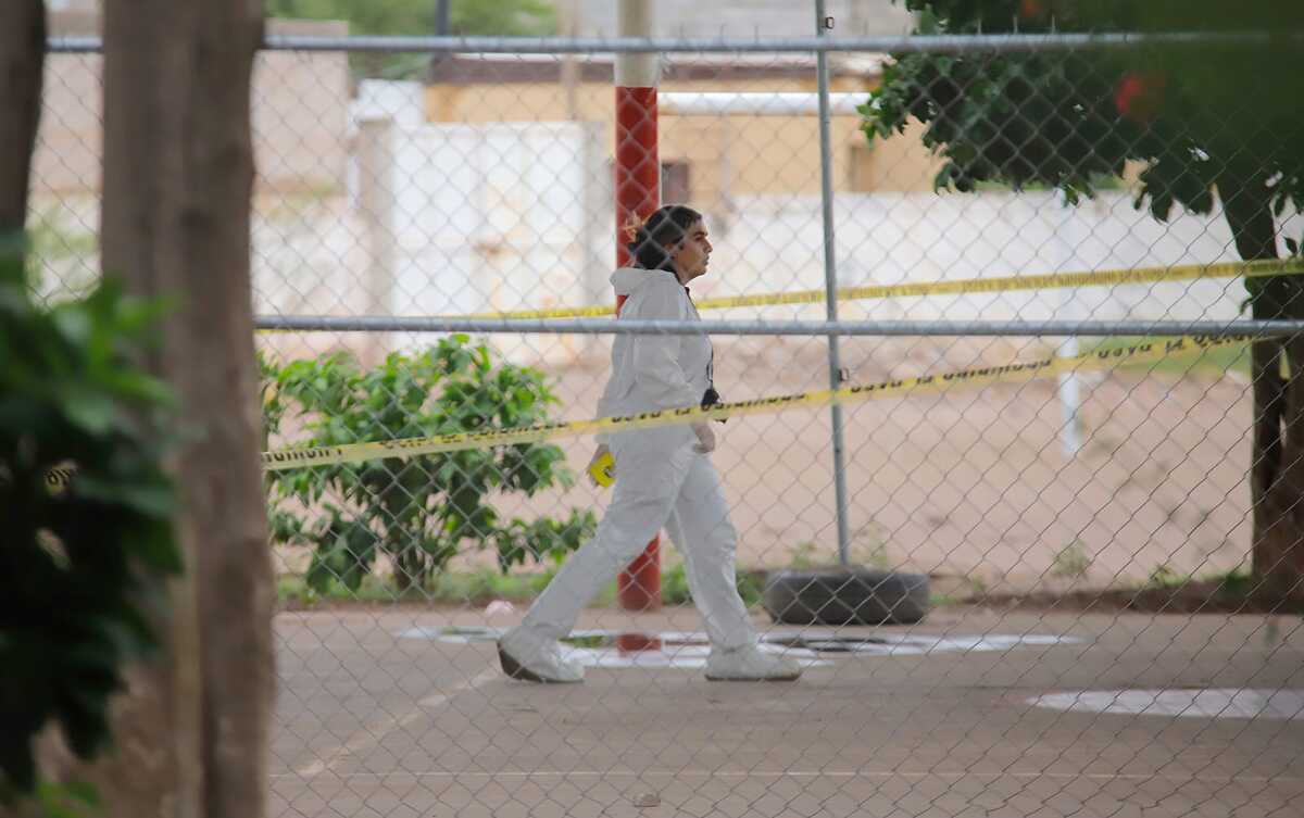 El ataque dejó sin vida a la subdirectora de la secundaria y a otras dos personas heridas de gravedad.| Manuel Guadarrama.