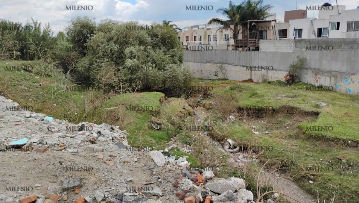 Denuncia por tiradero en barranca Sanctórum llega a Conagua y Smadsot | Carlos Morales