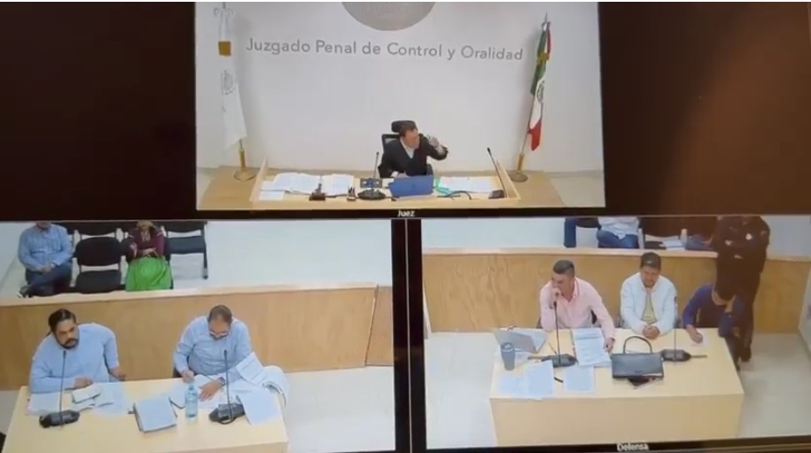 El juez perdió el control durante una audiencia. (Captura)