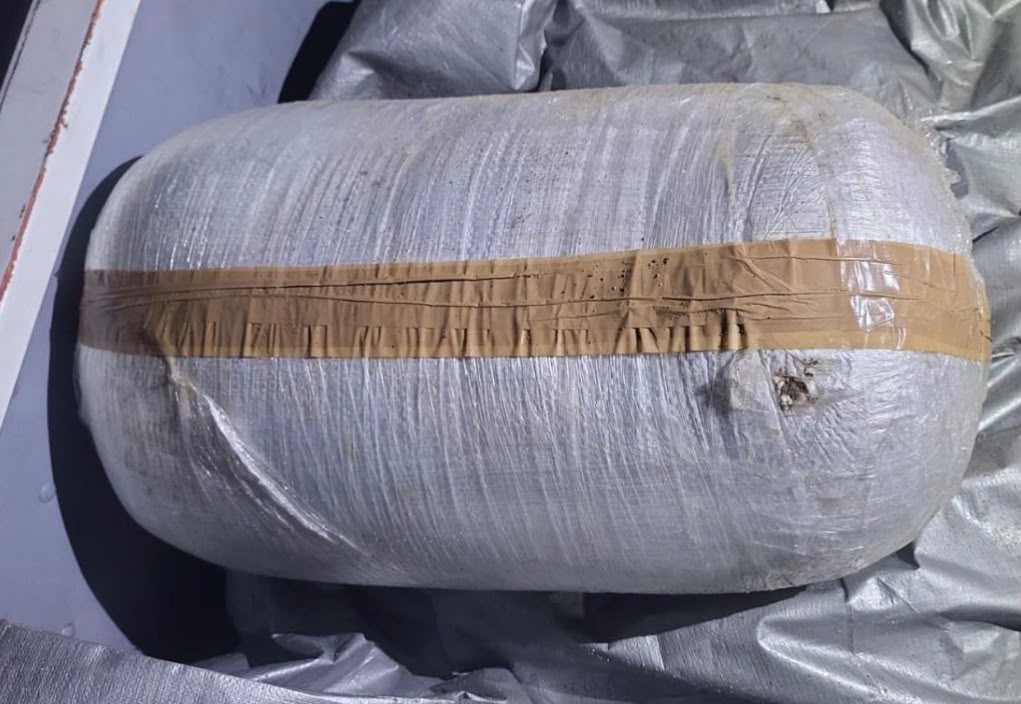 La Defensa indicó que el aseguramiento de droga fue realizado gracias a trabajos de inteligencia militar. | Foto: Especial