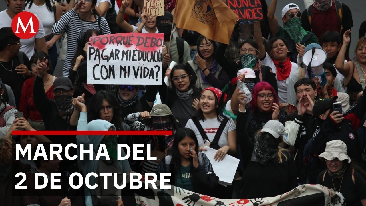 Marcha por el 68 inicia con incendios y grupos embozados en CdMx