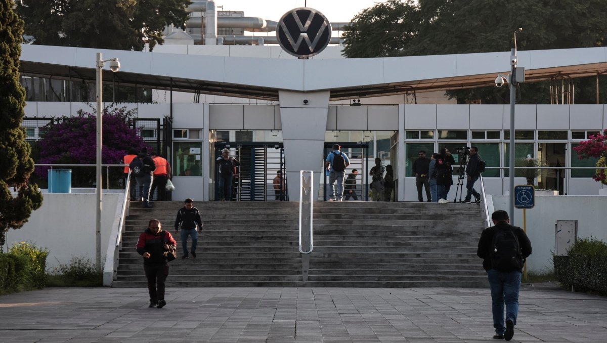 Volkswagen Puebla y sindicato acuerdan aumento de 13.16 por ciento | EsImagen