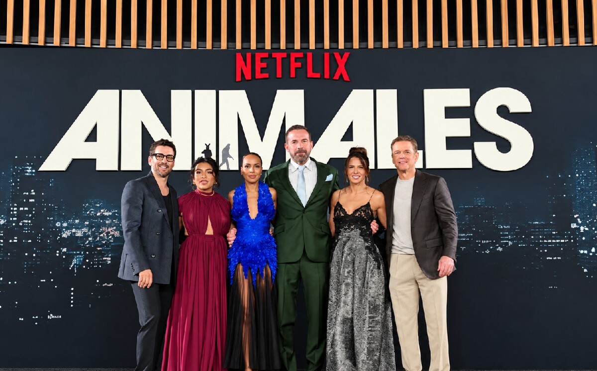 Durante la alfombra roja del evento, el actor estuvo acompañado de Matt Damon, Luis Gerardo Méndez, Adriana Paz, Kerry Washington y Luciana Damon.