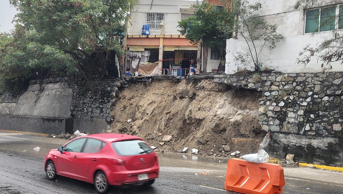 Así la luce la zona de deslave dos días después que causara el cierre en Morones Prieto. | Israel Santacruz