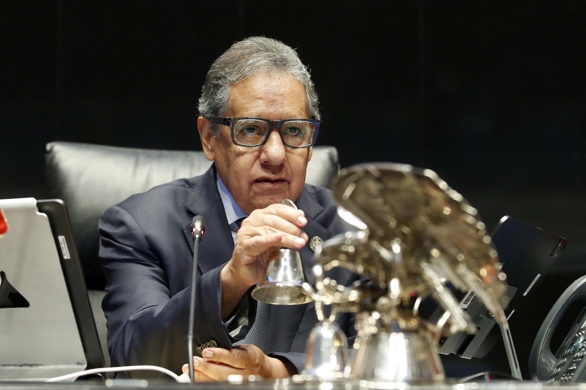 Presidente de la Mesa Directiva, Higinio Martínez. | Especial