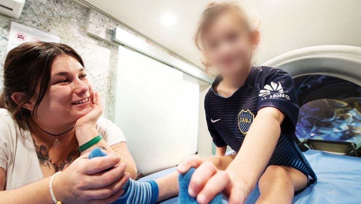 Aunque los resultados por el tratamiento con Cytotron no son comprobables, las familias se aferran a la esperanza de la efectividad. | Foto: Especial