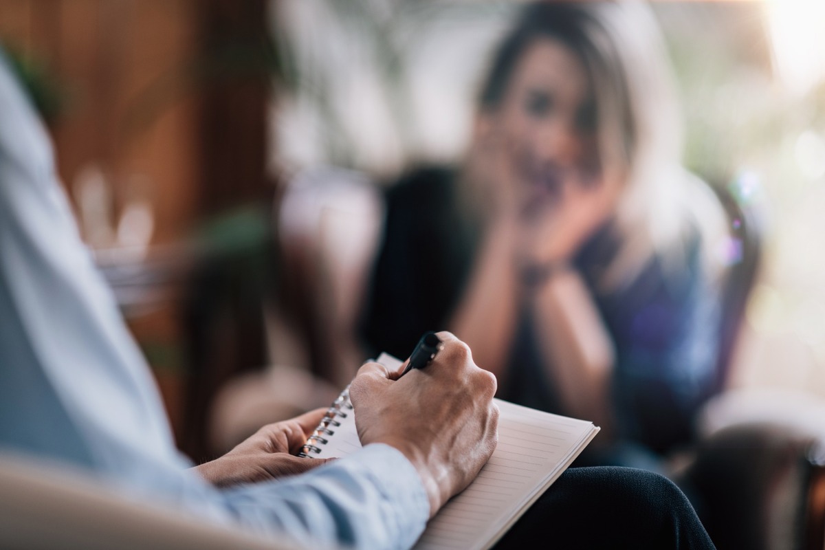 A diferencia de cualquier otra relación, la que una persona construye con ella misma está presente las 24 horas del día. | Especial