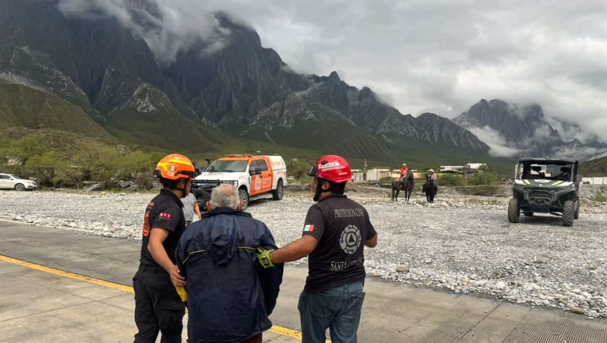 Las lluvias causaron  rescates aéreos en Santa Catarina y deslaves en carreteras. Foto: Especial