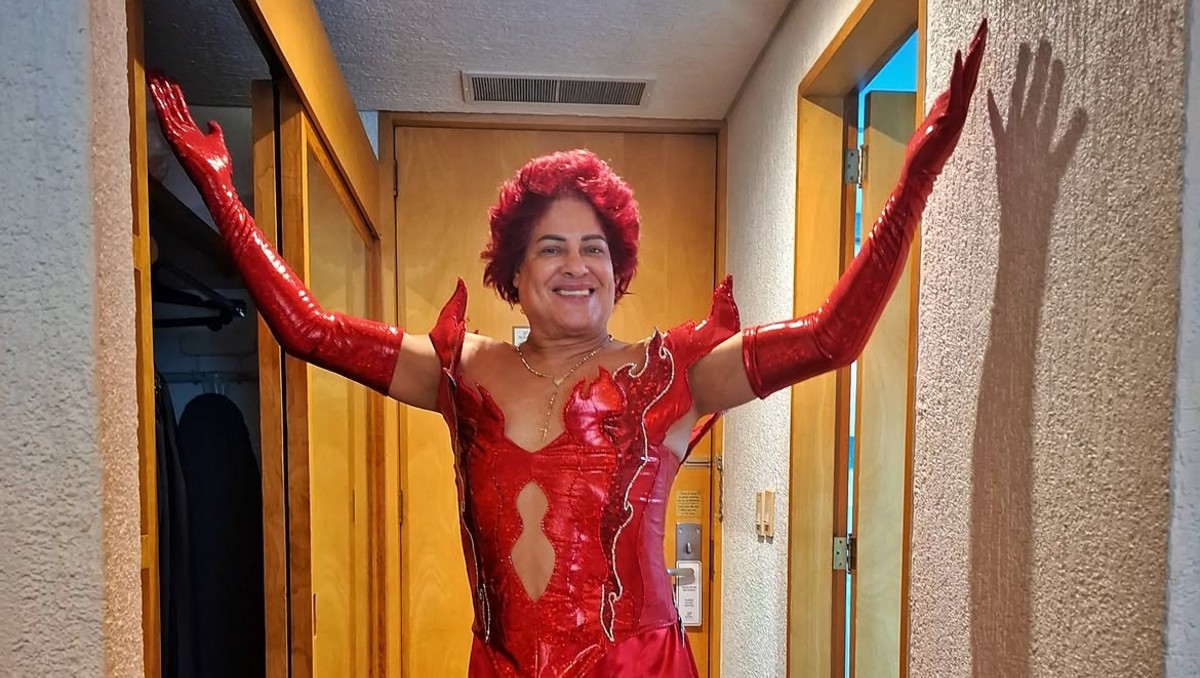 Pimpinela Escarlata protagoniza emotiva función de lucha libre en La Granja VIP (Instagram @pimpinelaescarlata)