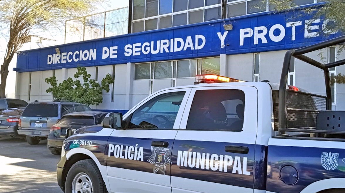 Policía Municipal de Gómez Palacio. | Foto: Roberto Amaya